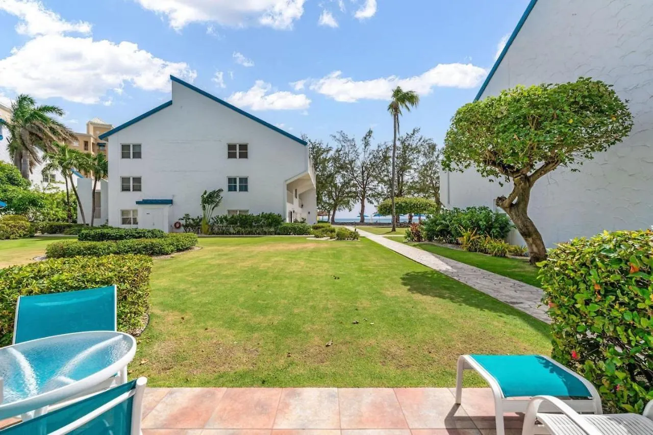 Beachfront Condo Next To Ritz West Bay